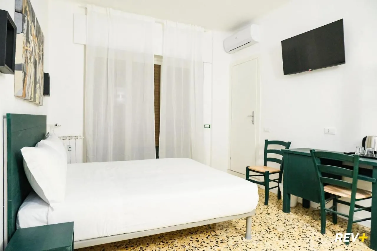 Lia Art Hotel La Spezia 0*,