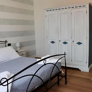 House Vicino Stazione Apartment