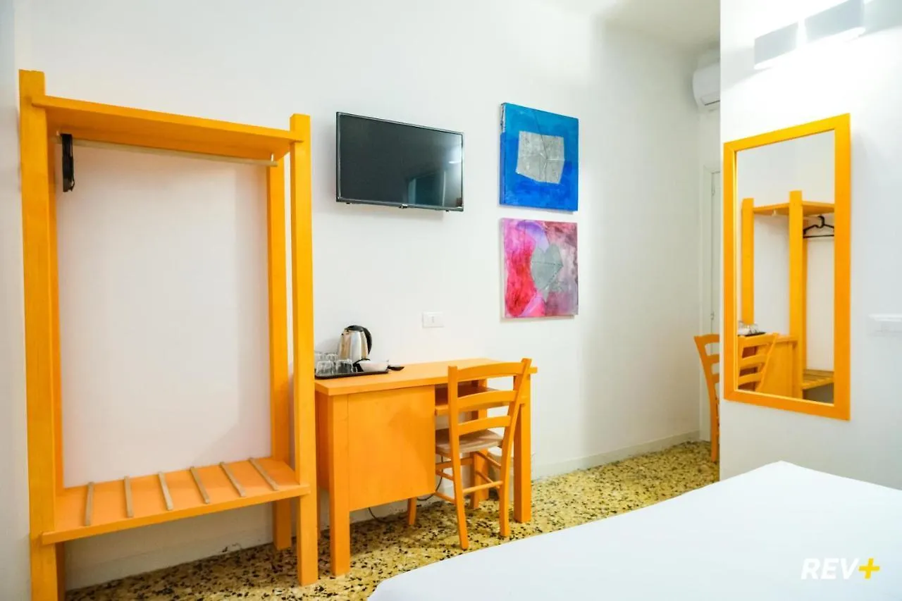 לה ספציה Lia Art Hotel לה ספציה